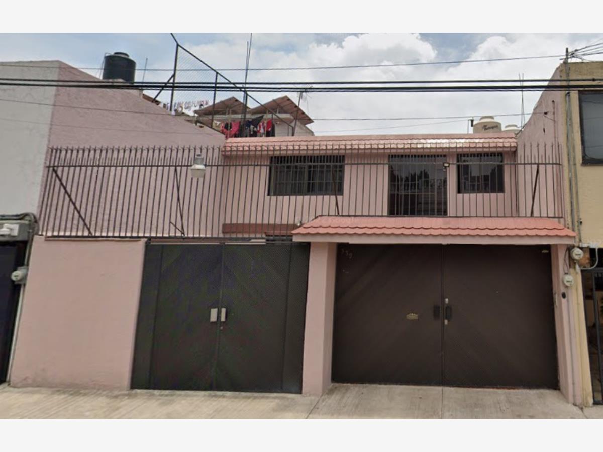 Casa en venta en Campestre Churubusco, Coyoacán — foto 1 de 12