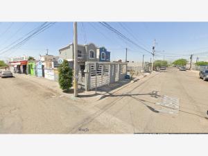 Casa en venta en Villa Lomas Altas, Mexicali — foto 2 de 12