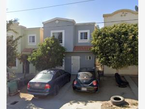 Casa en Residencial del Sol, Ensenada, Baja California