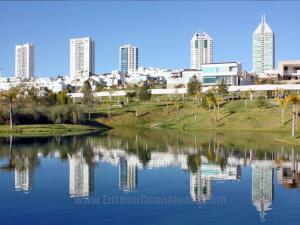 Casa en venta en Gran Jardin, León — foto 3 de 3