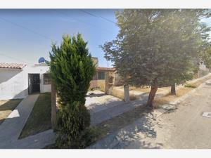 Casa en venta en Jardines de San Sebastian, Tlajomulco de Zúñiga — foto 2 de 11