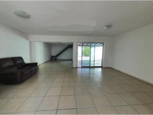 Casa en venta en Gran Jardin, León — foto 2 de 3