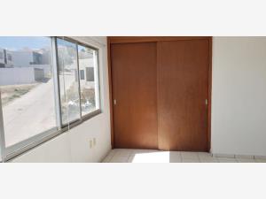 Casa en venta en Gran Jardin, León — foto 2 de 4