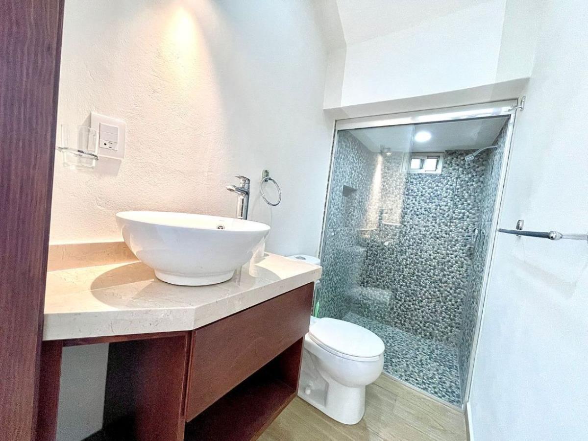 Casa en venta en Ahuatlán Tzompantle, Cuernavaca — foto 1 de 23