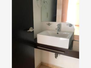 Casa en venta en Gran Jardin, León — foto 3 de 4