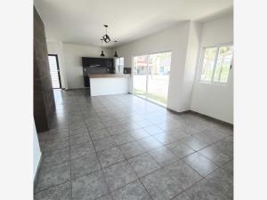 Casa en renta en Lomas de la Rioja, Alvarado — foto 3 de 17