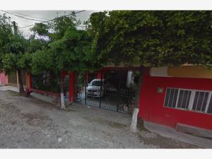 Casa en venta en Lázaro Cárdenas, Tepic — foto 3 de 14
