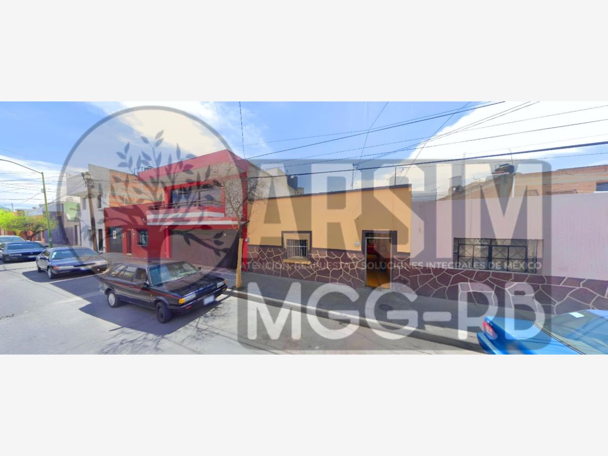 Casa en venta en Agustín Yáñez, Guadalajara — foto 1 de 49