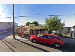 Casa en Santa Mónica, Mexicali, Baja California