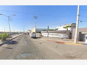 Casa en venta en Valle del Pedregal, Mexicali — foto 3 de 10