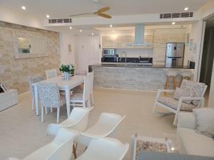 Departamento en venta en Playa Diamante, Acapulco de Juárez — foto 2 de 29