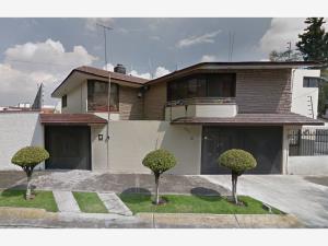 Casa en remate en Valle Dorado, Tlalnepantla de Baz, México