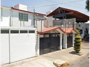 Casa en venta en Lomas Estrella, Iztapalapa — foto 2 de 11