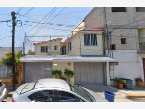 Casa en venta en Viveros del Valle, Tlalnepantla de Baz — foto 2 de 13