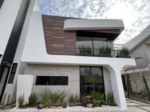 Casa en venta en Ex-Hacienda la Carcaña, San Pedro Cholula, Puebla Casa en venta en Ex-Hacienda la Carcaña, San Pedro Cholula, Puebla