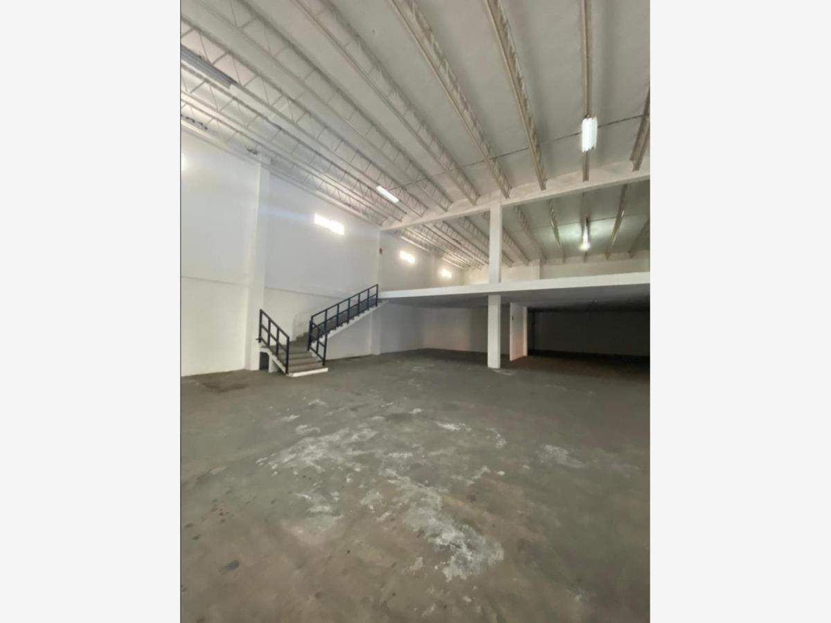 Bodega en renta en Pedro Lozano, Monterrey — foto 1 de 8