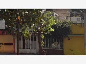 Casa en venta en C.T.M. Atzacoalco, Gustavo A. Madero — foto 3 de 9