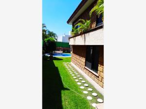 Casa en venta en Burgos Bugambilias, Temixco — foto 2 de 10