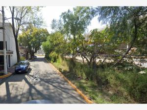 Casa en Jardines de Santa Clara, Ecatepec de Morelos, México