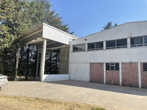 Bodega-Nave Industrial  en Venta/Renta en zona de Ocoyoacac.