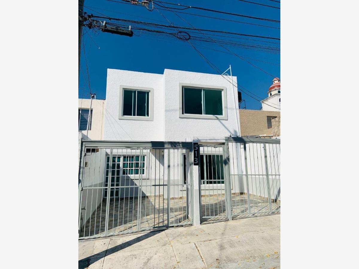 Casa en venta en Paseos Universidad, Zapopan — foto 1 de 10