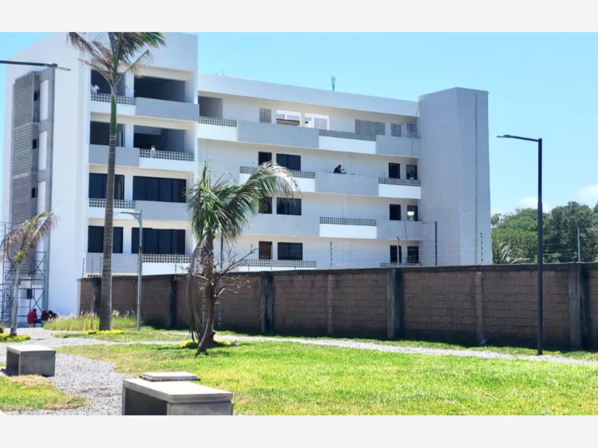 Departamento en venta en Los Manantiales Residencial, Alvarado — foto 1 de 32