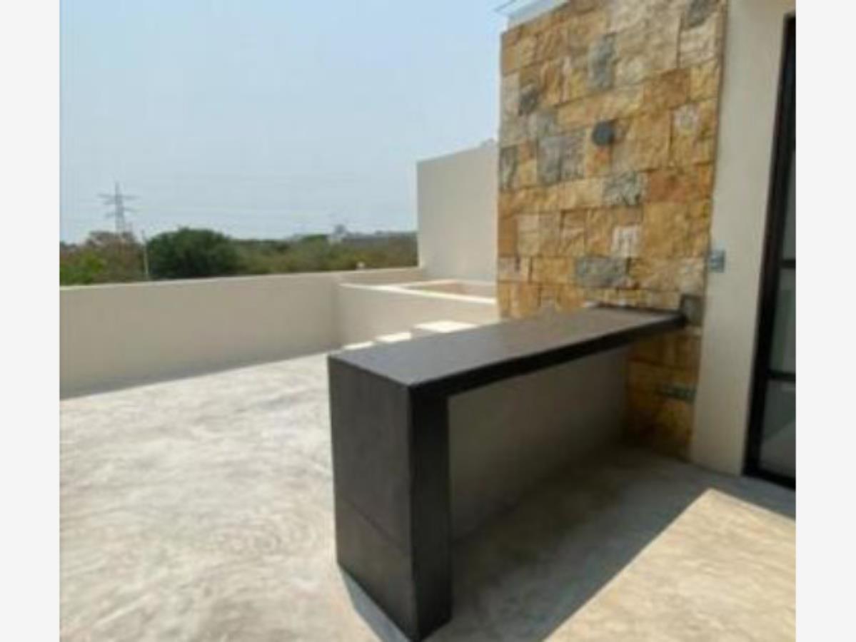 Casa en venta en Montebello, Mérida — foto 1 de 9