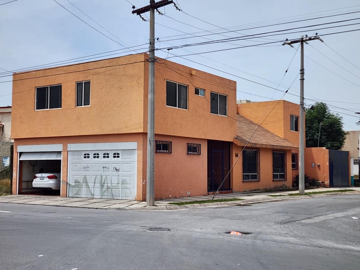 Casa en venta en Ampliación la Rosita, Torreón — foto 1 de 25