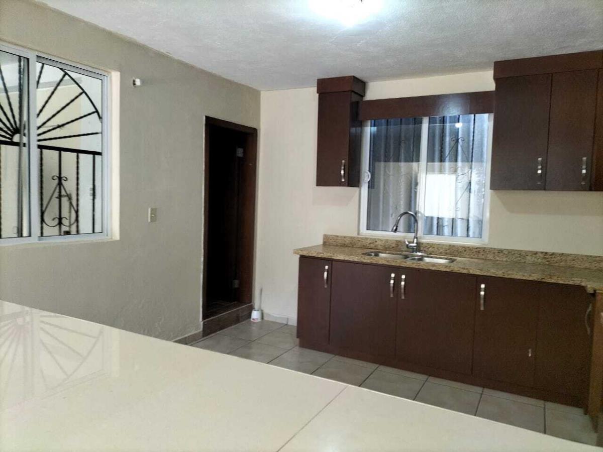 Departamento en renta en Ampliación Benito Juárez, Playas de Rosarito — foto 1 de 25