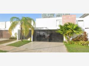 Casa en venta en Residencial Altabrisa, Mérida — foto 2 de 10