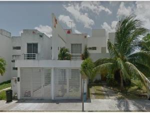 Casa en venta en Francisco Villa, Benito Juárez, Quintana Roo