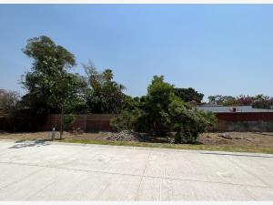 Terreno en venta en Bosques de Palmira, Cuernavaca — foto 3 de 10