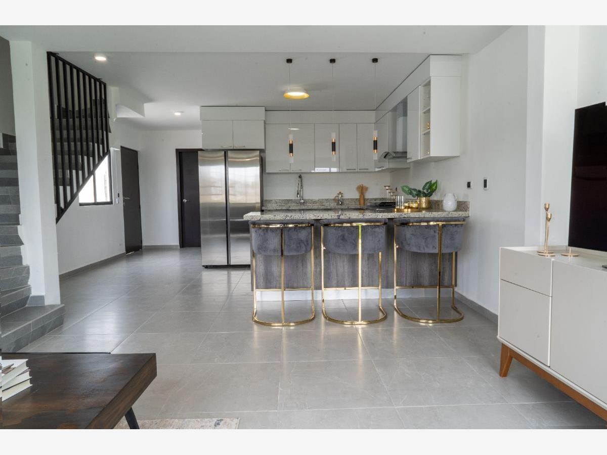 Casa en venta en Hacienda Casa Grande, Tijuana — foto 1 de 28