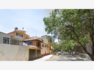 Casa en venta en Estudiantes de 1968, Coyoacán — foto 2 de 12