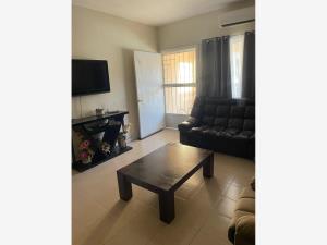 Casa en venta en María Mercado de López Sánchez, Torreón — foto 2 de 21