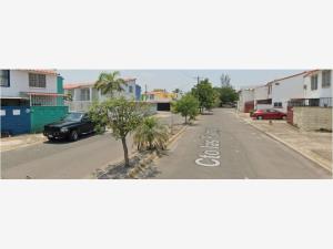 Casa en venta en Geovillas los Pinos, Veracruz — foto 2 de 4