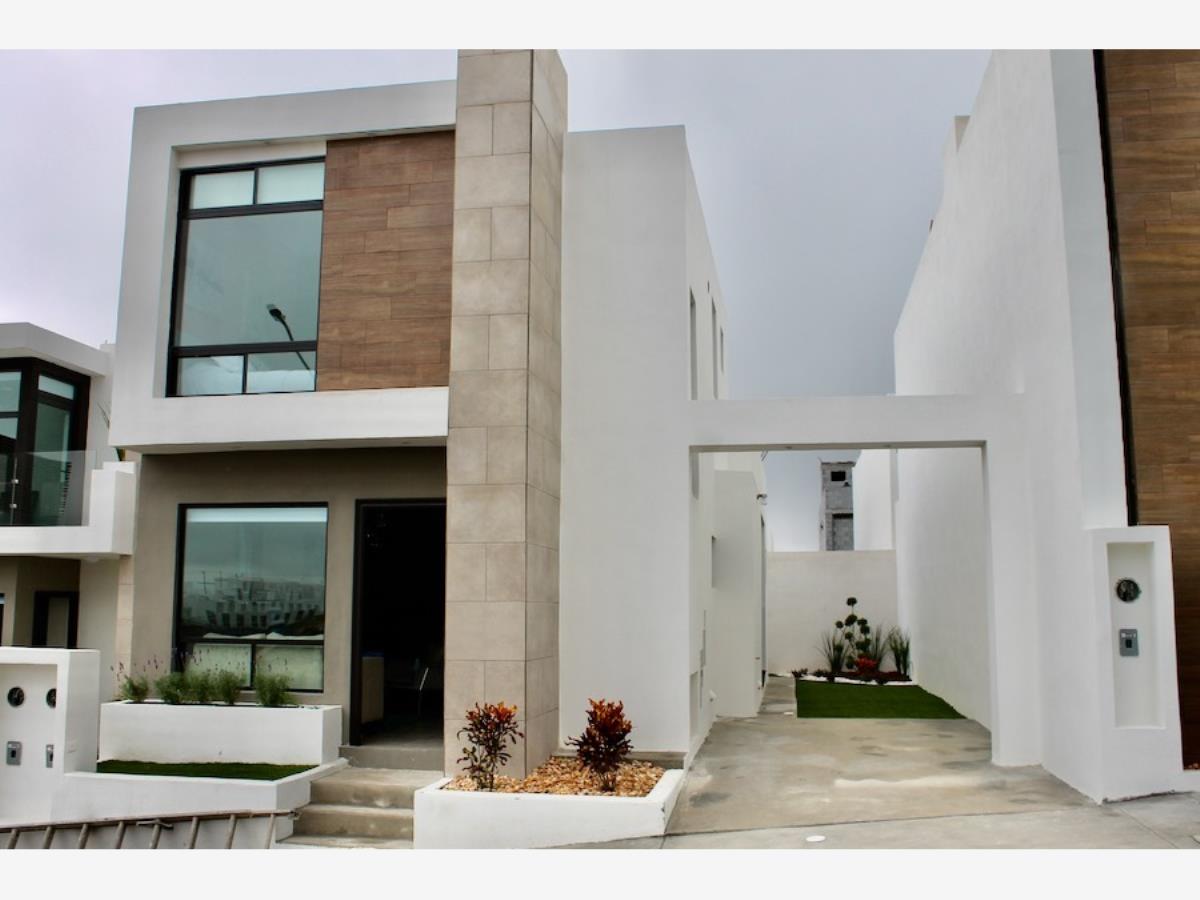 Casa en venta en Lomas de Lourdes, Saltillo — foto 1 de 15
