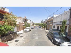 Casa en venta en Martires de Rio Blanco, Gustavo A. Madero — foto 2 de 6