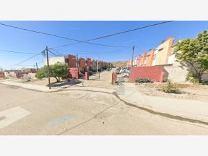 Casa en Los Valles, Tijuana, Baja California