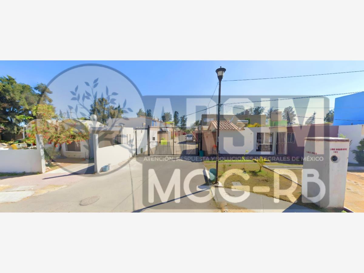 Casa en venta en Geovillas La Arbolada, Tlajomulco de Zúñiga — foto 1 de 47