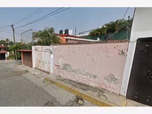 Casa en venta en Jardines de Acapatzingo, Cuernavaca — foto 2 de 13