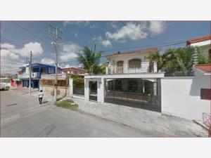 Casa en venta en Plutarco Elías Calles, Othón P. Blanco — foto 2 de 9