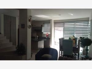Casa en venta en Valle Imperial, Zapopan — foto 3 de 12