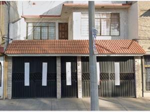 Casa en venta en San Juan de Aragón VI Sección, Gustavo A. Madero — foto 2 de 18