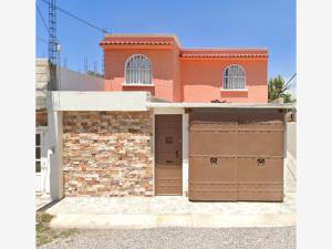 Casa en venta en Residencial Arboledas, Tula de Allende — foto 2 de 20