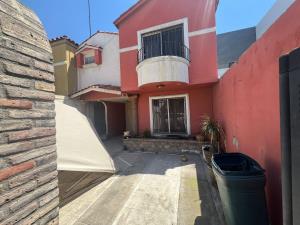 Casa en venta en Arboledas de la Mesa, Tijuana — foto 3 de 3