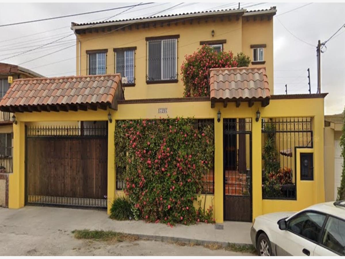 Casa en venta en Otay Constituyentes, Tijuana — foto 1 de 7