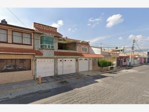 Casa en Industrias Tulpetlac, Ecatepec de Morelos, México