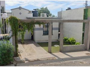 Casa en Villa Del Real, Hermosillo, Sonora