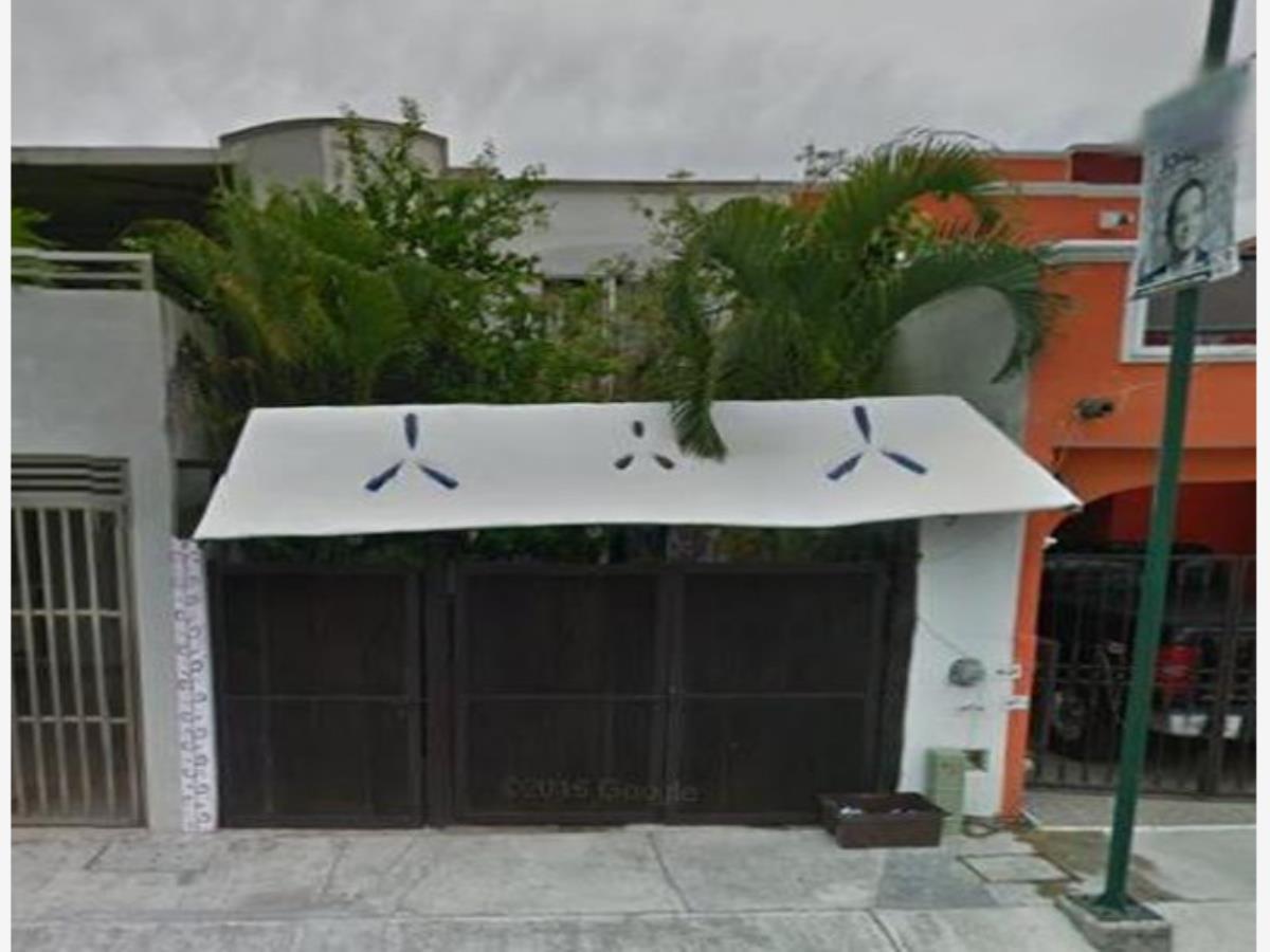 Casa en venta en Mision del Carmen, Solidaridad — foto 1 de 7
